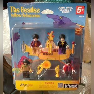 BEATLES BAND K-NEX Stage w/Figures and Instruments! New!
John-Ringo-George-Paul